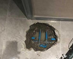 营口市阳台漏水维修公司分享下暖气管道漏水的原因有哪些